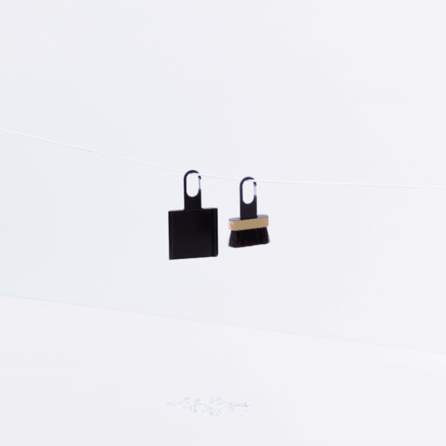 CARABINER