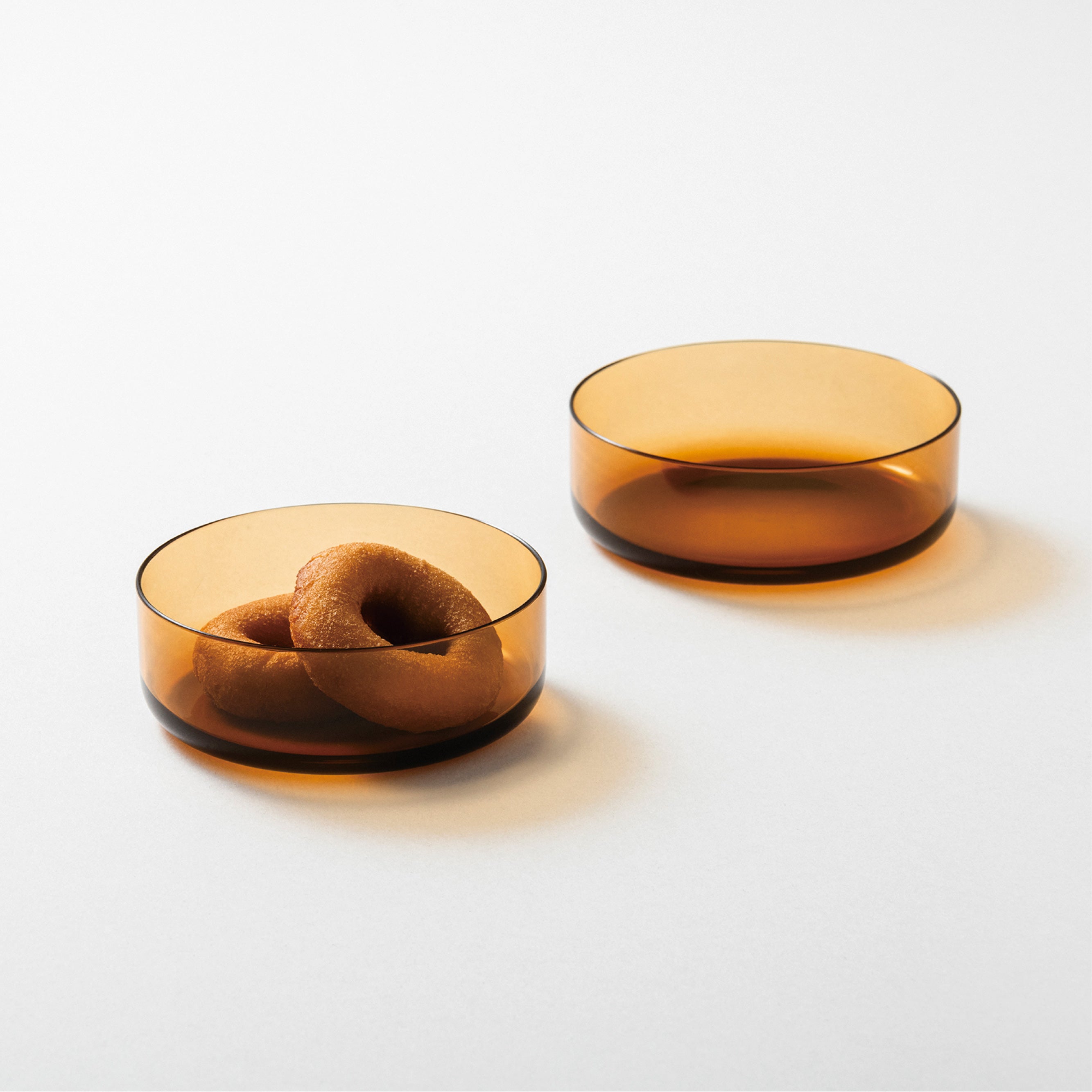 ウエノスケ シタノスケ W