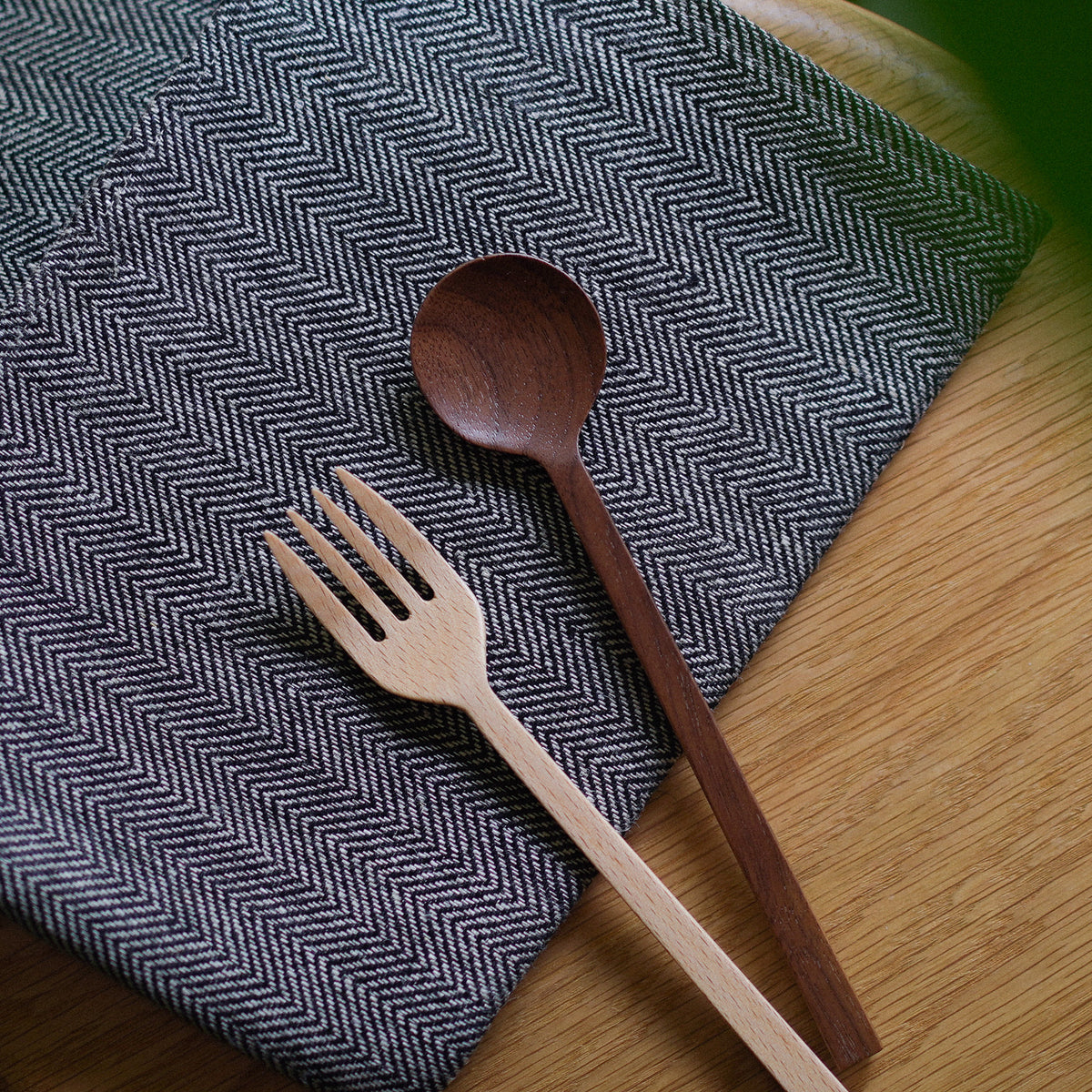 SOLID CUTLERY