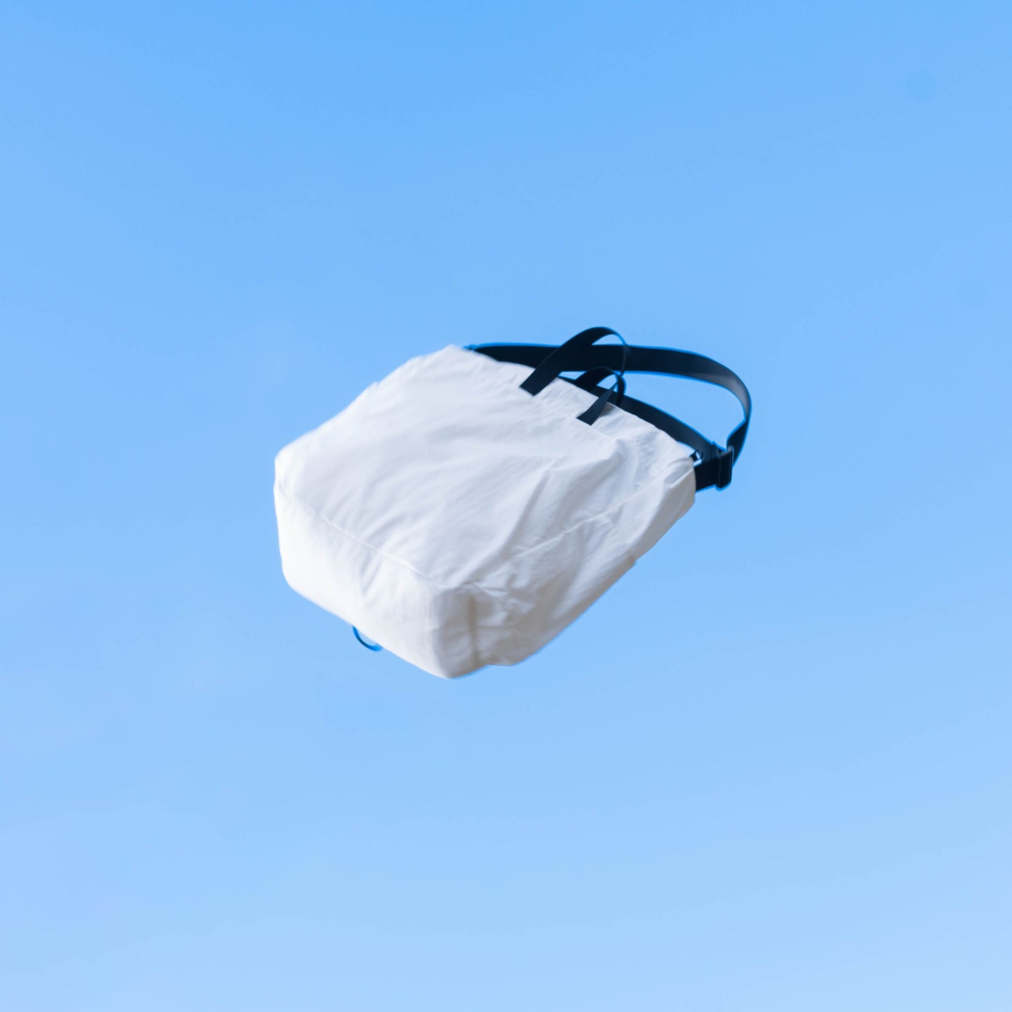 VEIL shoulder / アウターバッグ