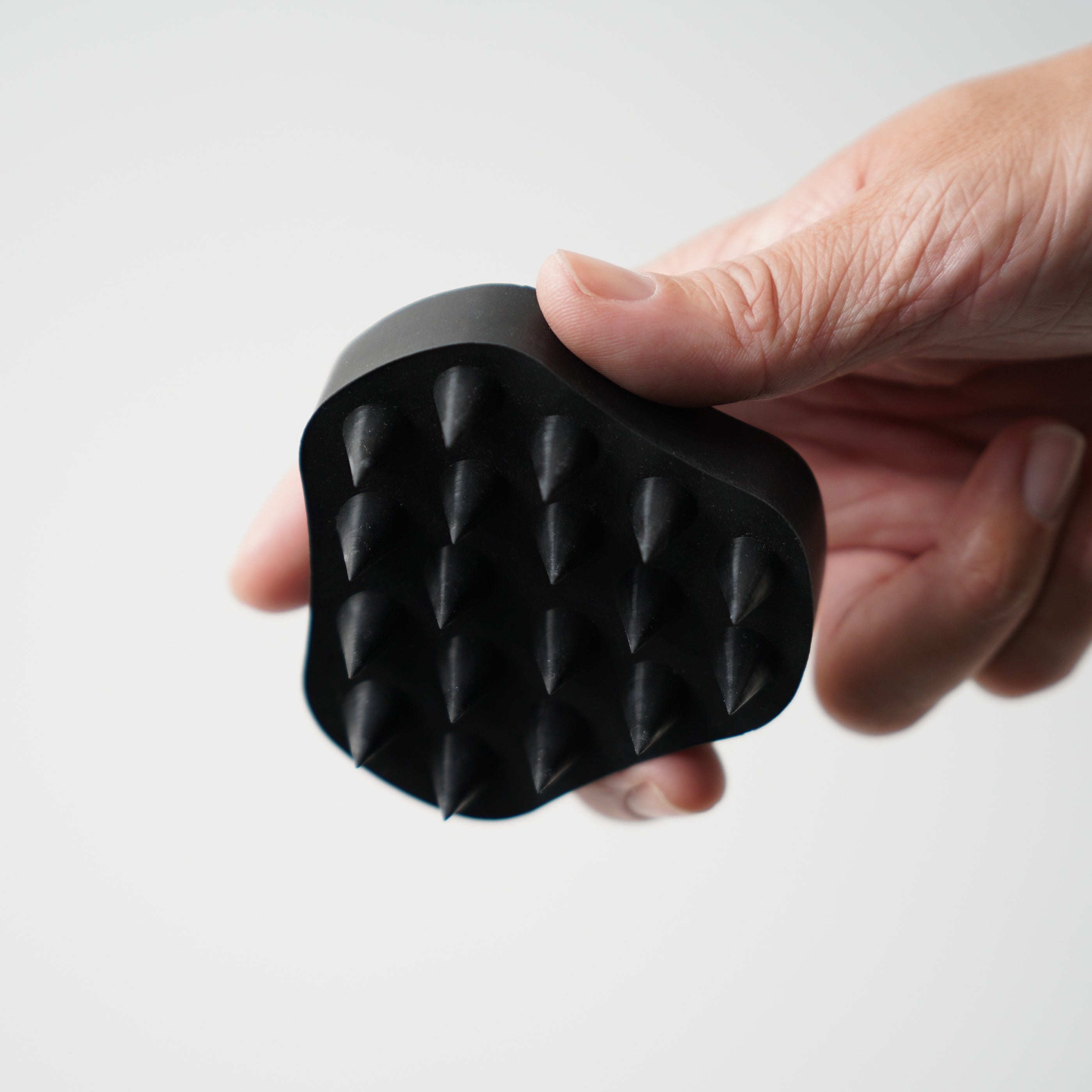 スカルプスウィープブラシ