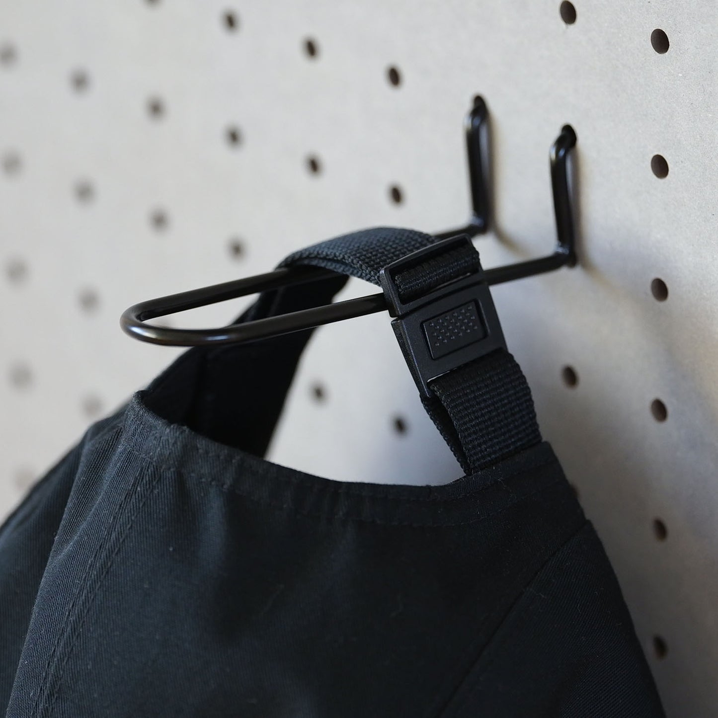 WALL FOR ONE  HOOK（有孔ボード用フック）